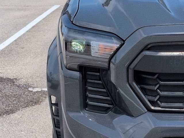 Used 2024 Toyota Tacoma TRD Sport RWD image 10