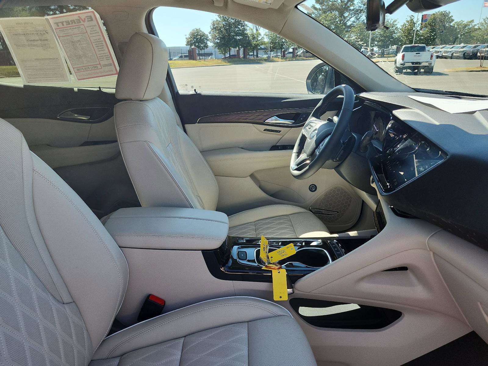 Certified 2023 Buick Envision Avenir image 7