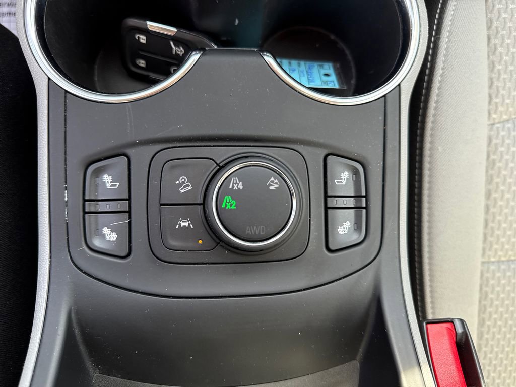 Used 2023 GMC Terrain SLE w/ Driver Convenience Package image 37