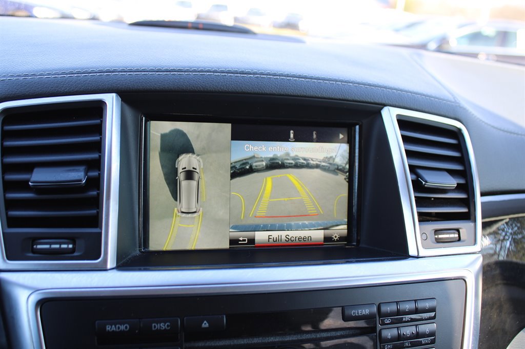 Used 2015 Mercedes-Benz GL 320 BlueTEC 4MATIC image 29