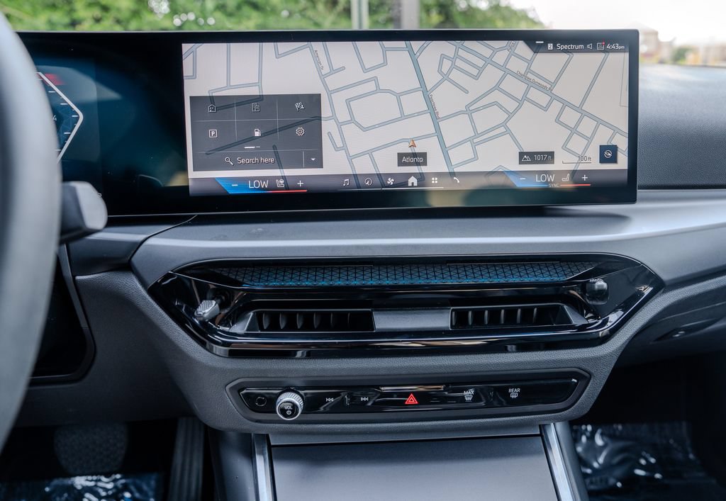 Used 2025 BMW 230i Coupe RWD image 10