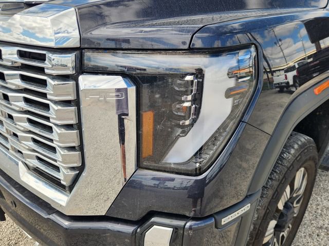 Used 2024 GMC Sierra 2500 Denali w/ Denali Reserve Package image 6