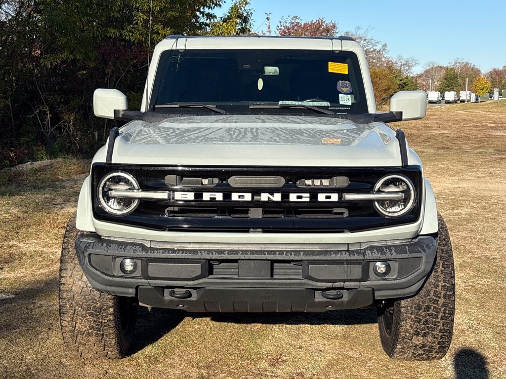 Used 2021 Ford Bronco Outer Banks AWD/4WD image 2
