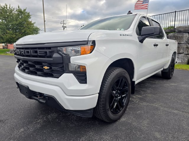 Used 2023 Chevrolet Silverado 1500 Custom AWD/4WD image 9