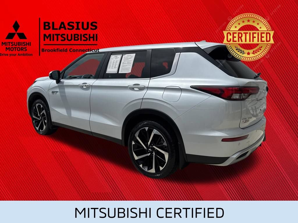 Used 2023 Mitsubishi Outlander 4WD Plug-In Hybrid image 14