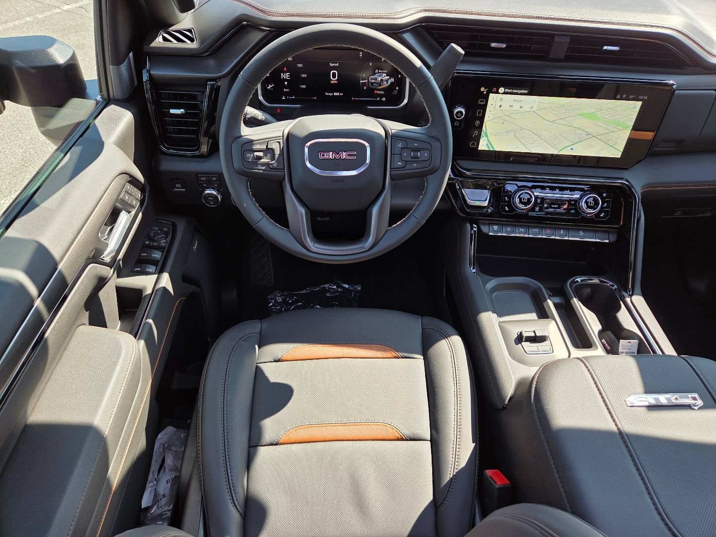 New 2026 GMC Sierra 2500 AT4 w/ AT4 Premium Plus Package AWD/4WD image 4