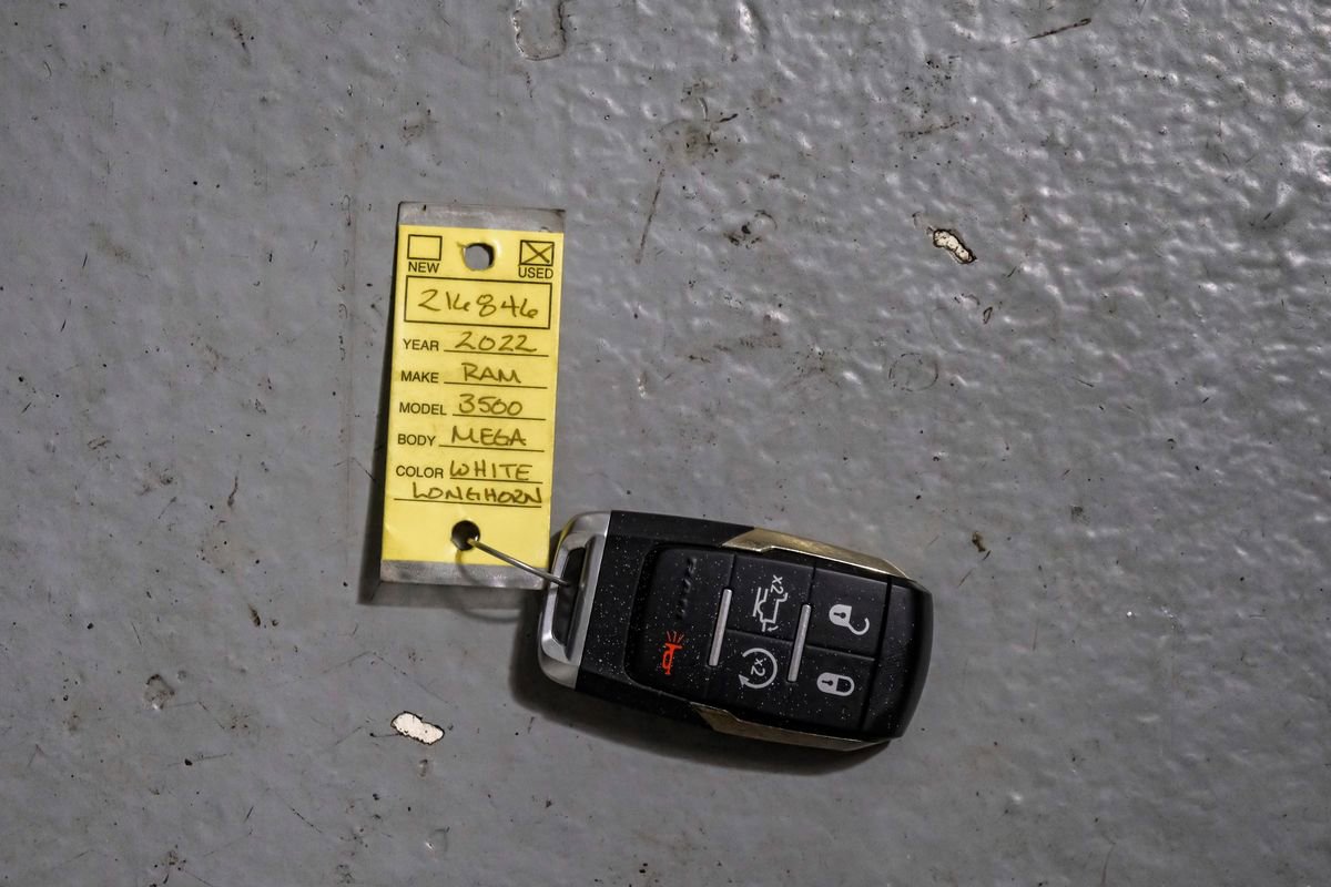 Used 2022 RAM 3500 Limited image 62