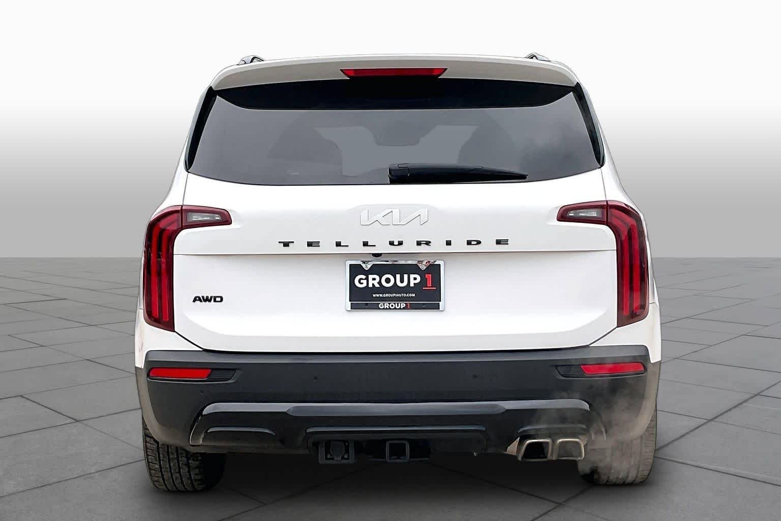 Used 2022 Kia Telluride SX w/ SX Prestige Package AWD/4WD image 5