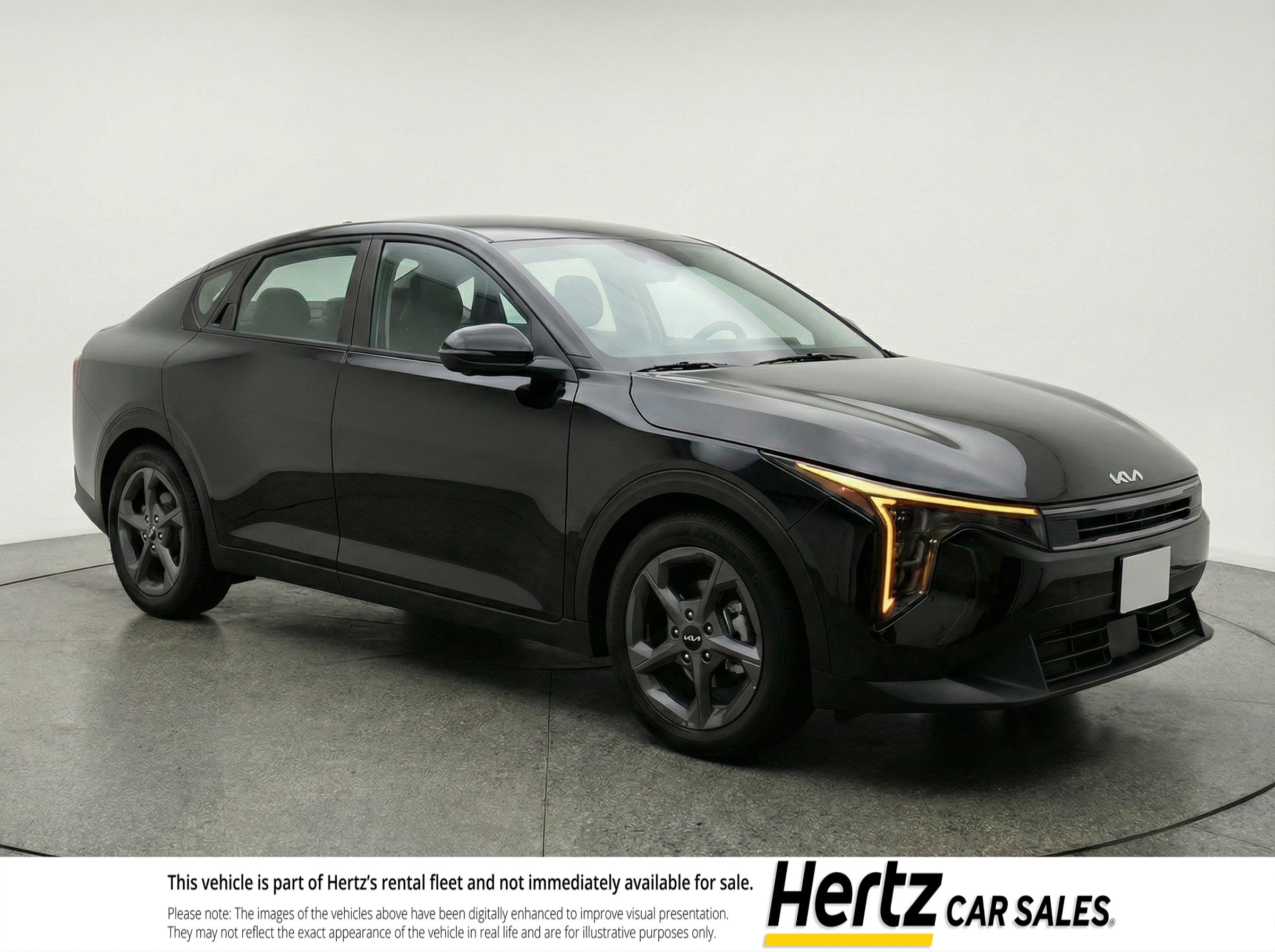 Used 2025 Kia K4 LXS image 1