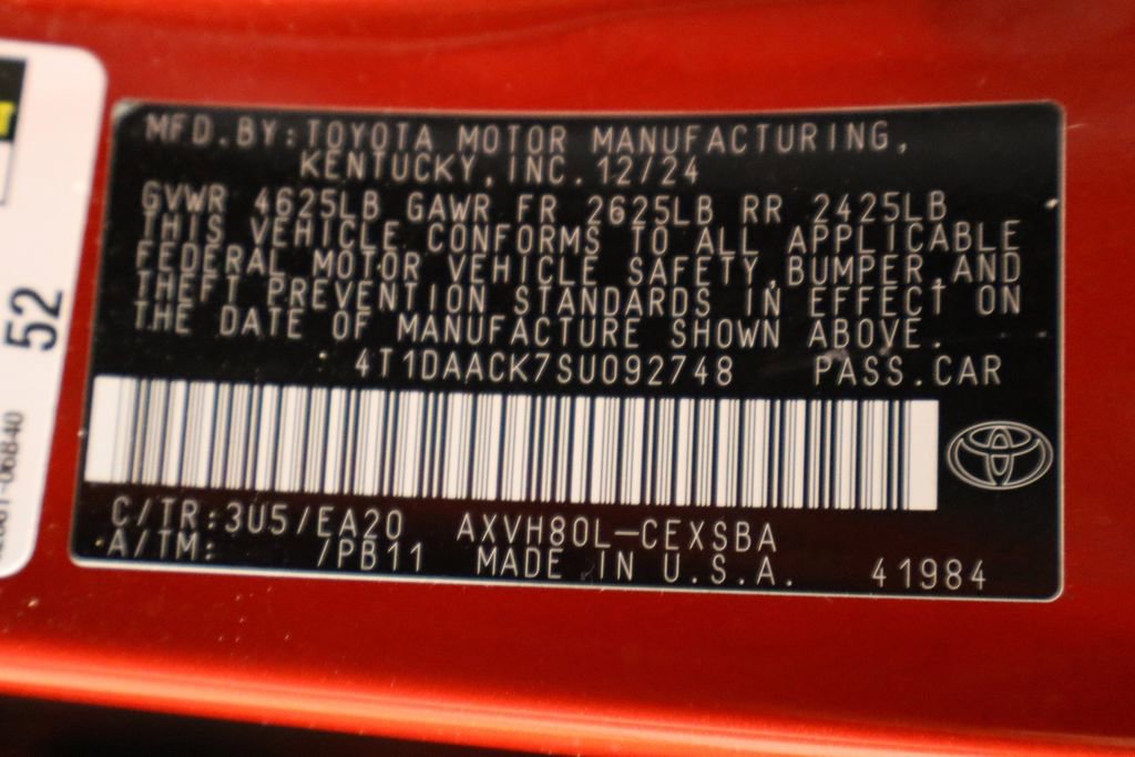 Used 2025 Toyota Camry SE FWD image 38