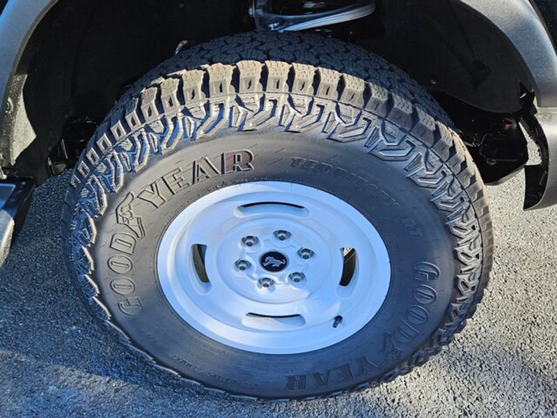 New 2025 Ford Bronco Heritage Edition image 18