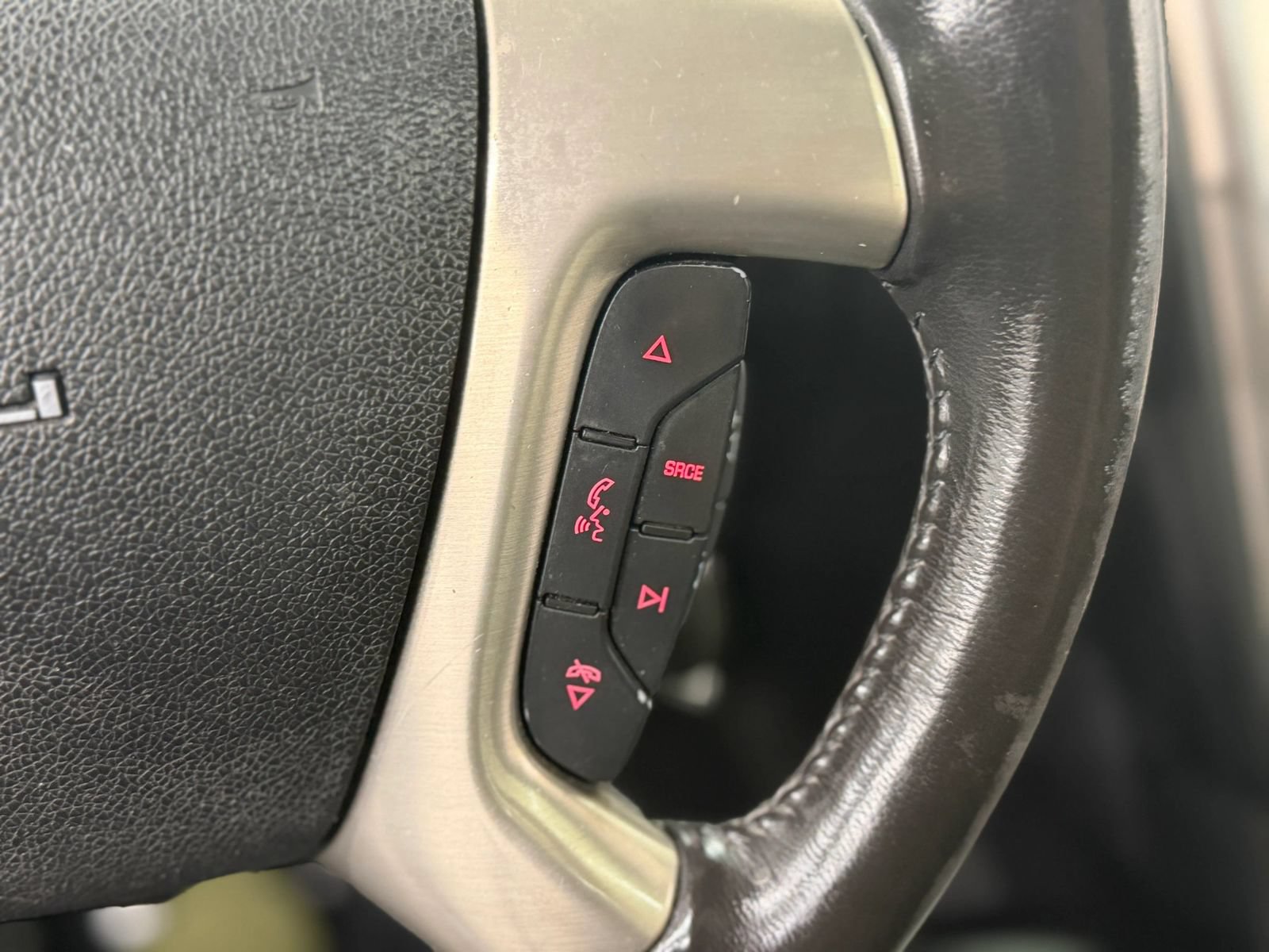 Used 2016 GMC Acadia Denali AWD/4WD image 29