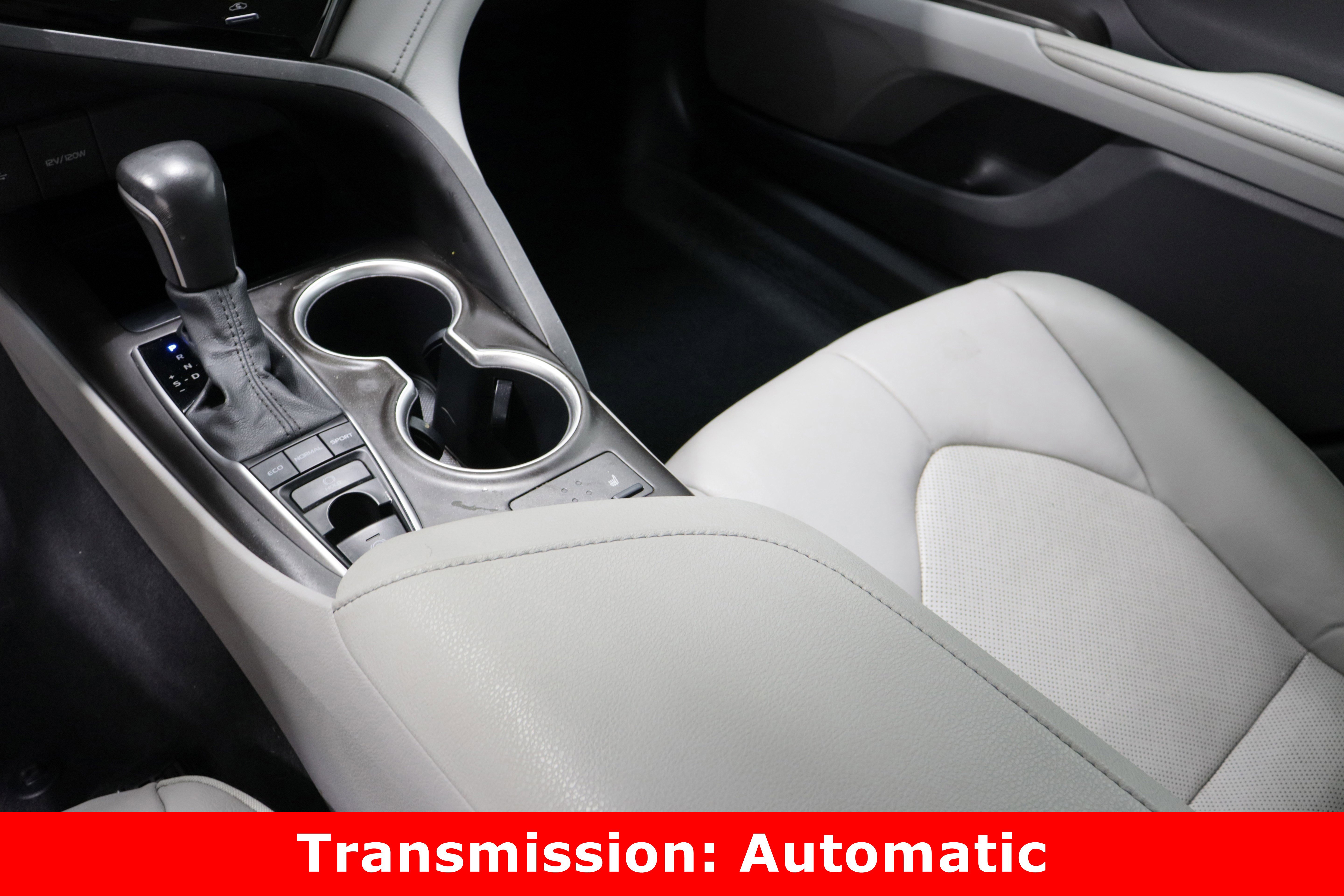 Used 2024 Toyota Camry XLE image 17