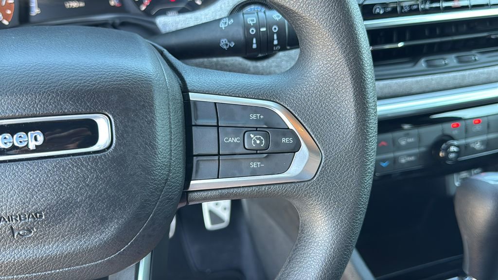 Used 2024 Jeep Compass Sport image 25