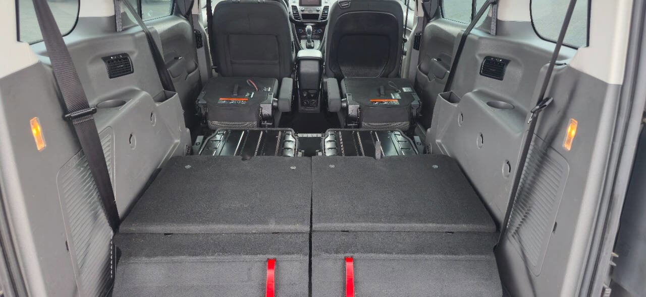 Used 2019 Ford Transit Connect XL image 18