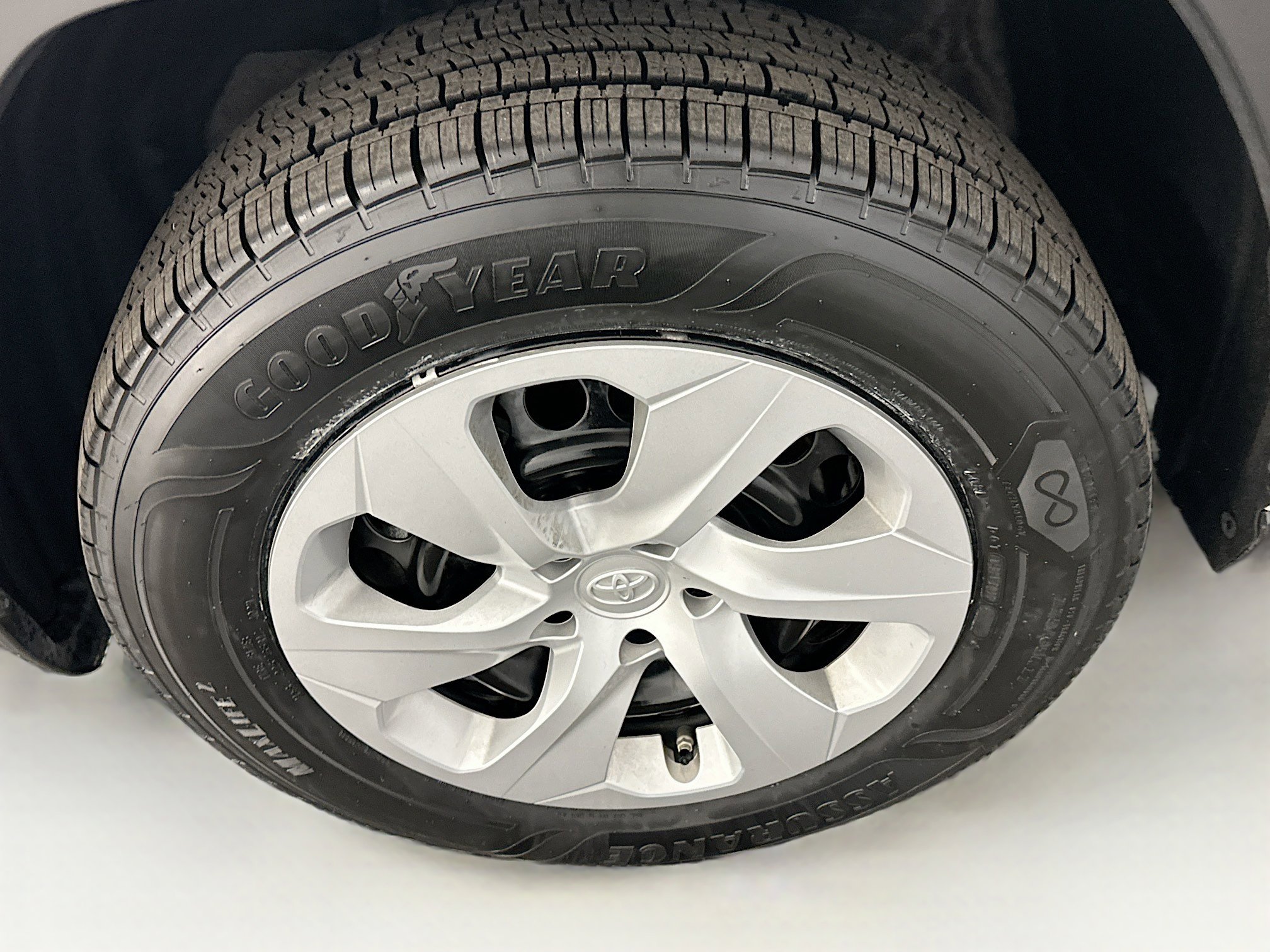 Used 2025 Toyota RAV4 LE image 11