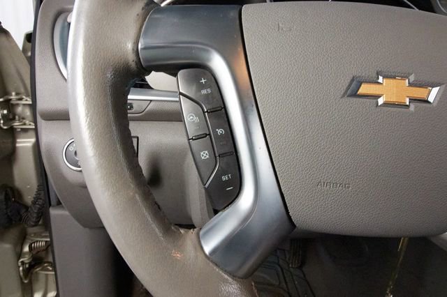 Used 2014 Chevrolet Traverse LTZ w/ LPO, 'HIT The Road' Package image 15