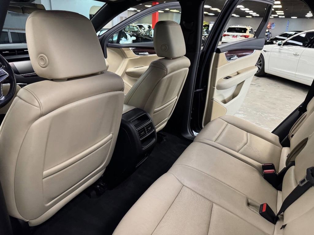 Used 2019 Cadillac XT5 Luxury FWD image 43