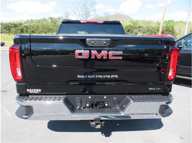 Used 2025 GMC Sierra 1500 SLT AWD/4WD image 17