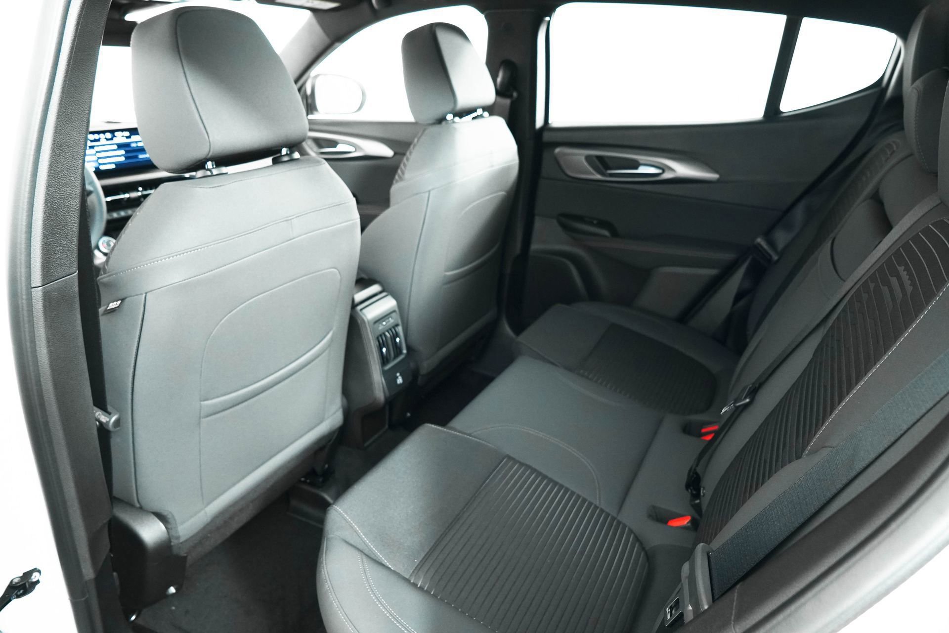 New 2025 Alfa Romeo Tonale AWD/4WD image 19