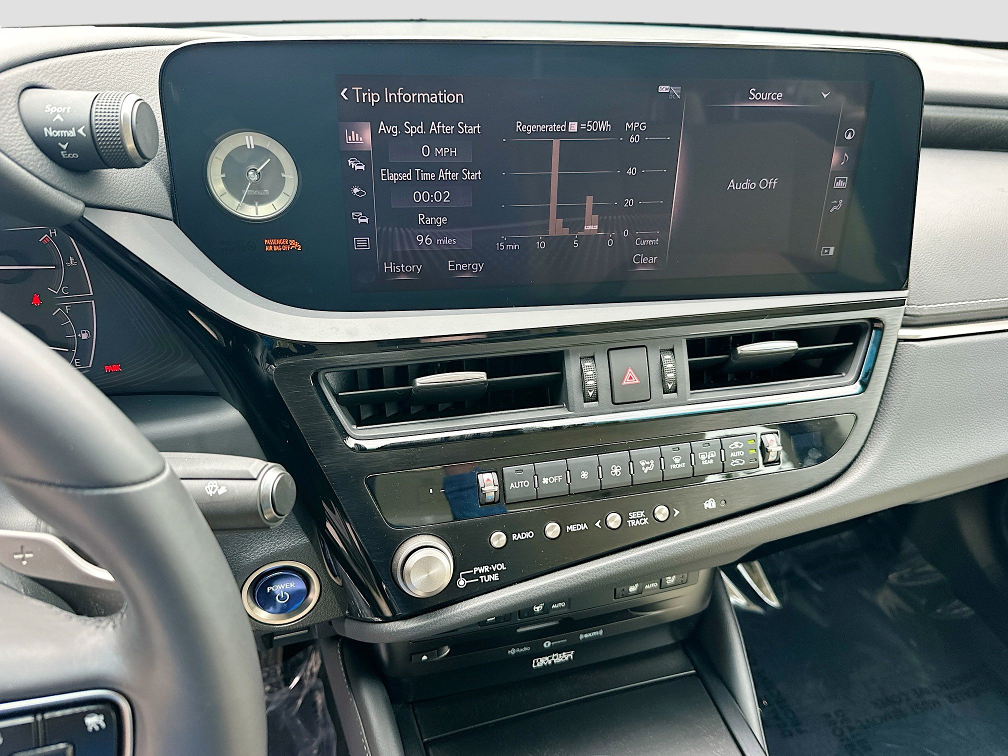 Used 2022 Lexus ES 300h w/ Premium Package FWD image 12