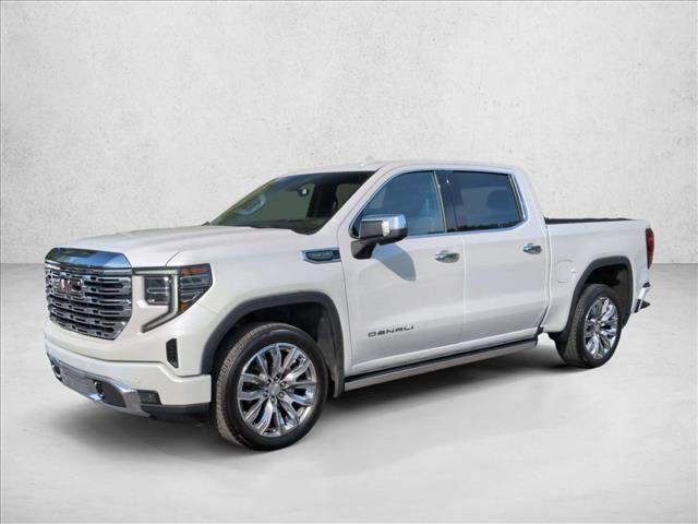 Used 2023 GMC Sierra 1500 Denali w/ Denali Reserve Package AWD/4WD image 4