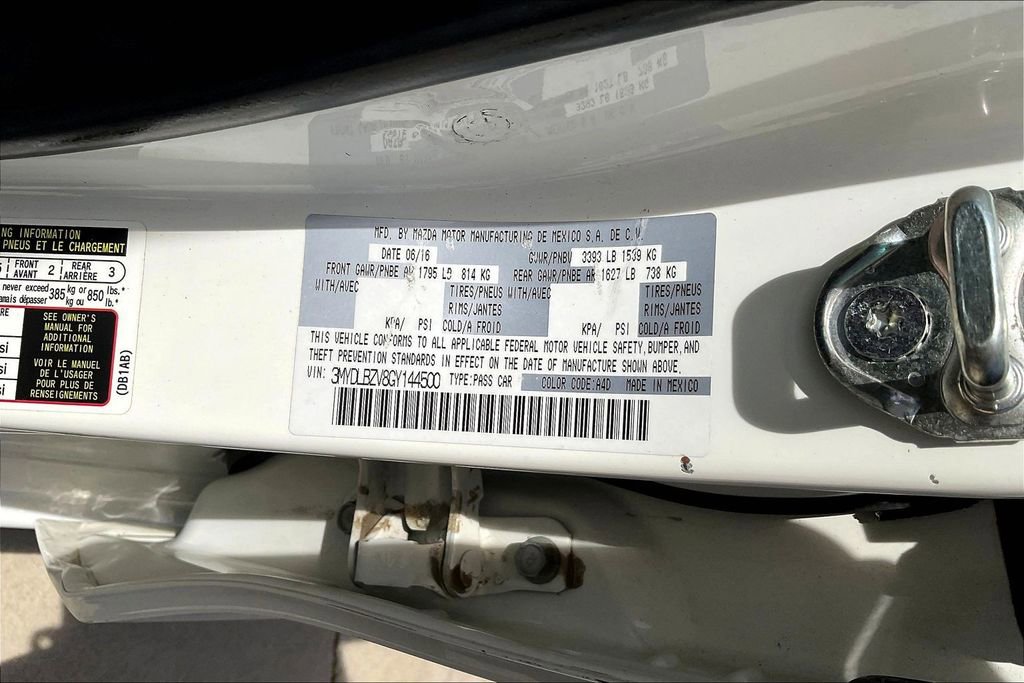 Used 2016 Scion iA FWD image 17