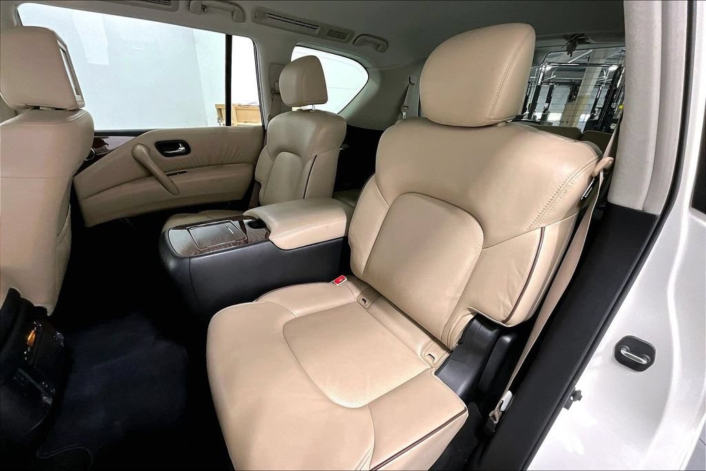 Used 2019 Nissan Armada Platinum w/ Captain's Chairs Package RWD image 32