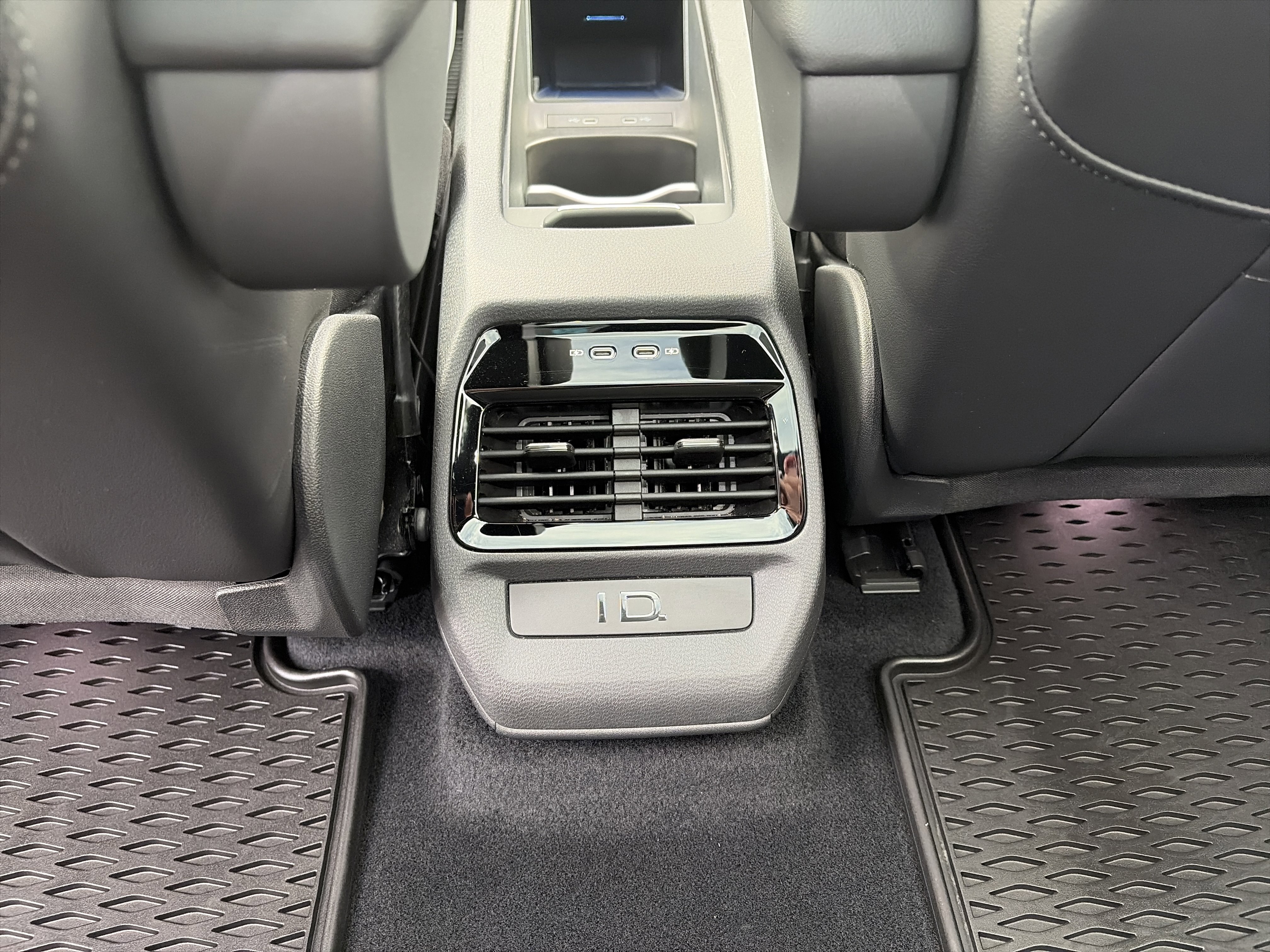 Used 2022 Volkswagen ID.4 Pro S AWD/4WD image 26