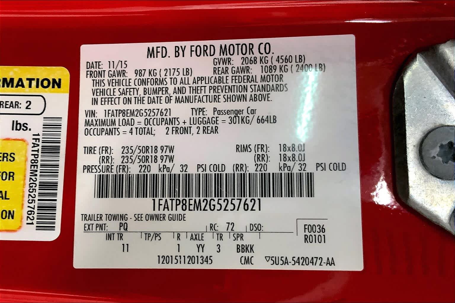 Used 2016 Ford Mustang Convertible w/ Equipment Group 051A RWD image 27