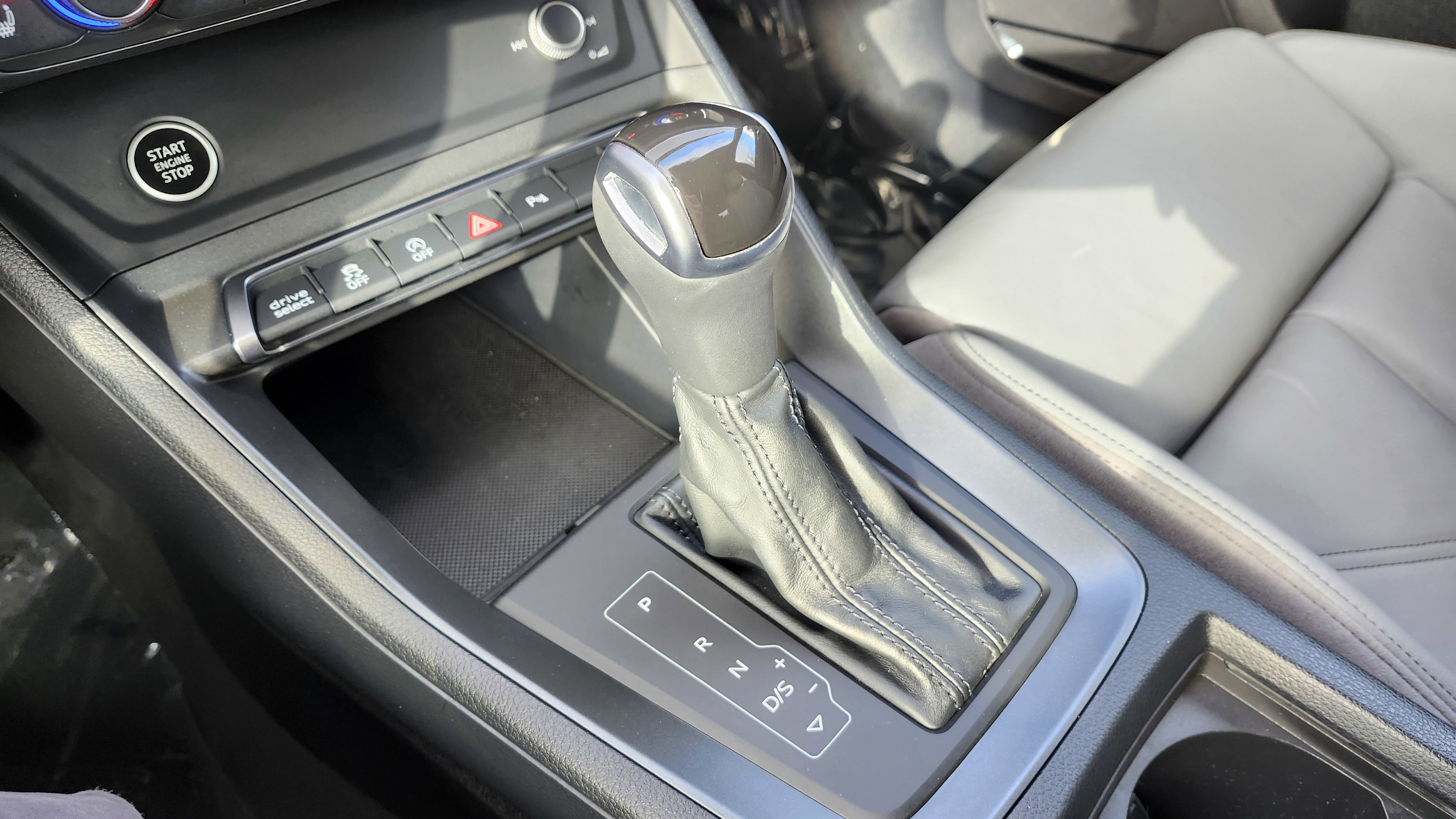 Used 2022 Audi Q3 2.0T Premium Plus w/ Premium Plus Package image 35