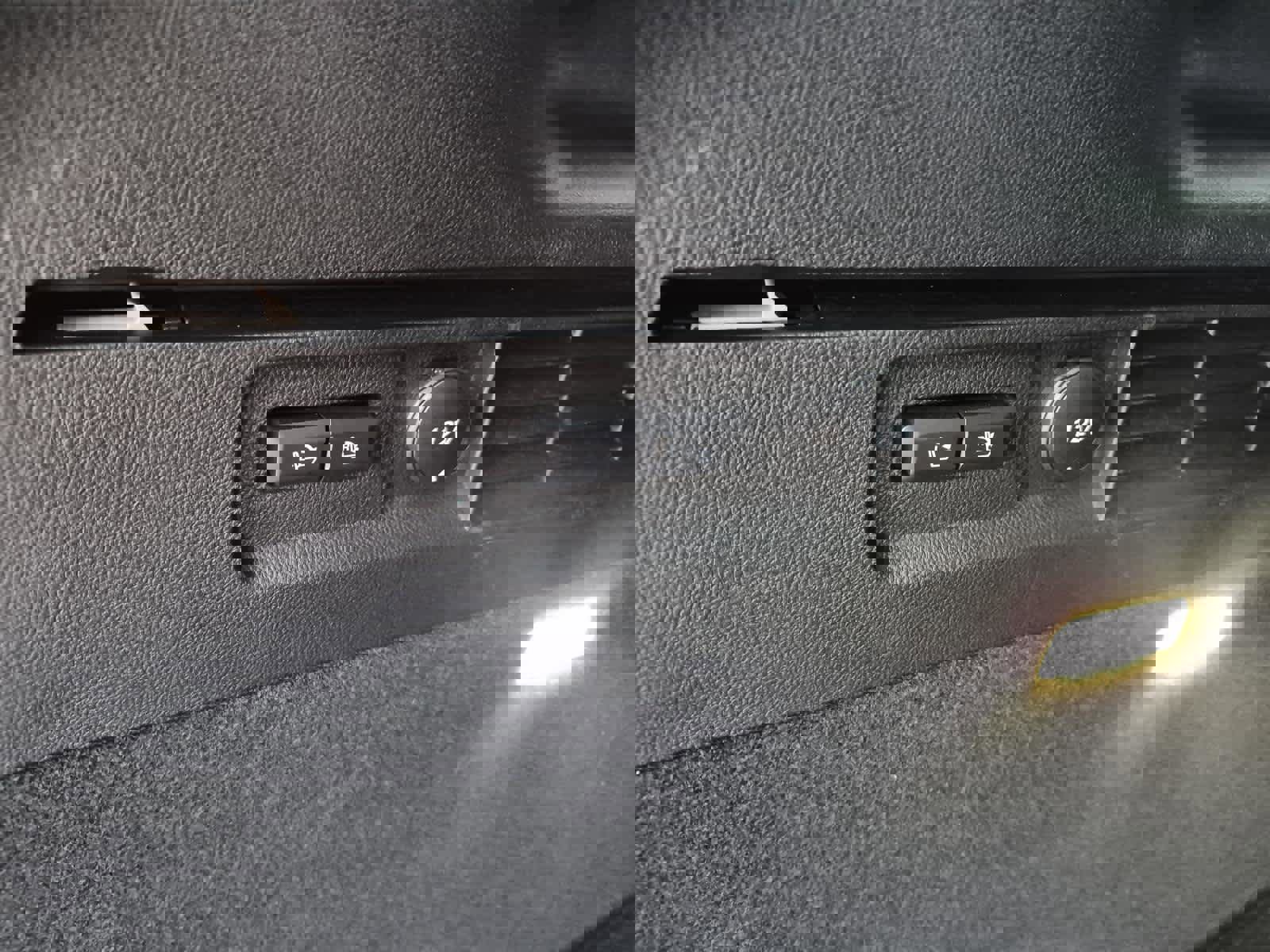 Used 2023 Lincoln Nautilus Reserve w/ Equipment Group 201A image 10