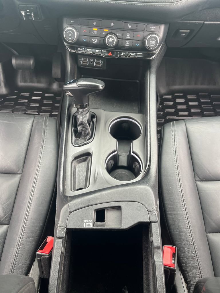Used 2022 Dodge Durango GT w/ Trailer Tow Group IV RWD image 23
