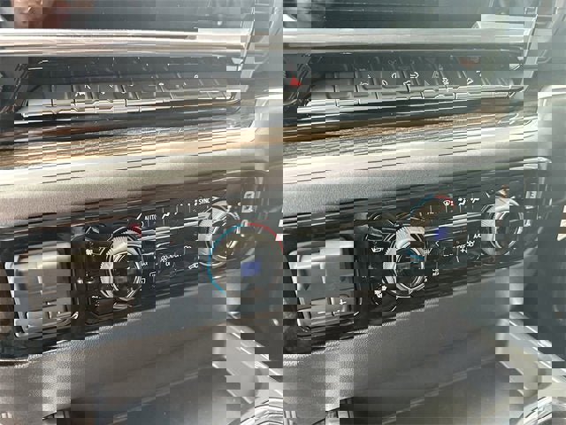 New 2026 Chevrolet Silverado 1500 LT Trail Boss w/ Convenience Package II image 17