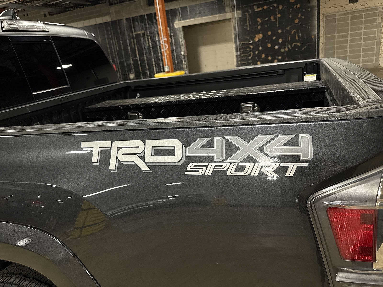 Used 2023 Toyota Tacoma TRD Sport AWD/4WD image 27