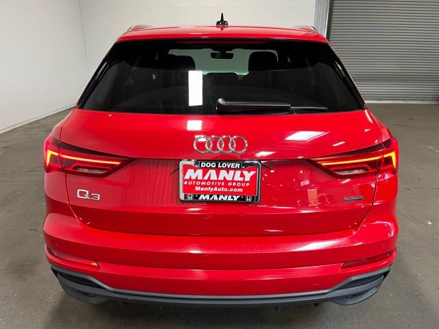 Used 2024 Audi Q3 2.0T Premium AWD/4WD image 4