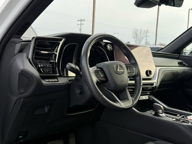 Used 2024 Lexus TX 350 AWD image 13