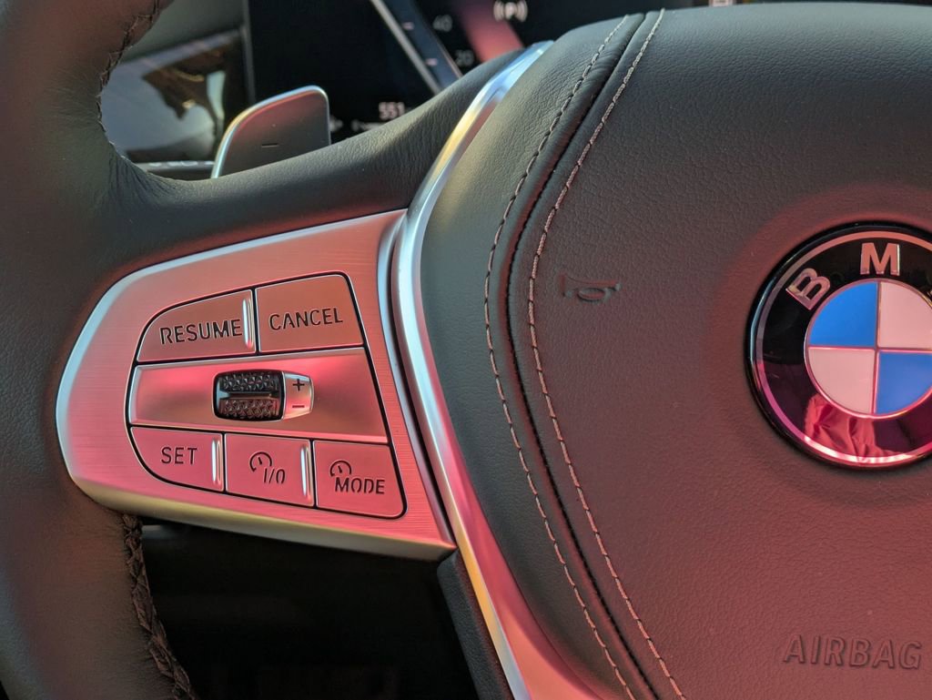 New 2026 BMW X7 xDrive40i AWD/4WD image 15