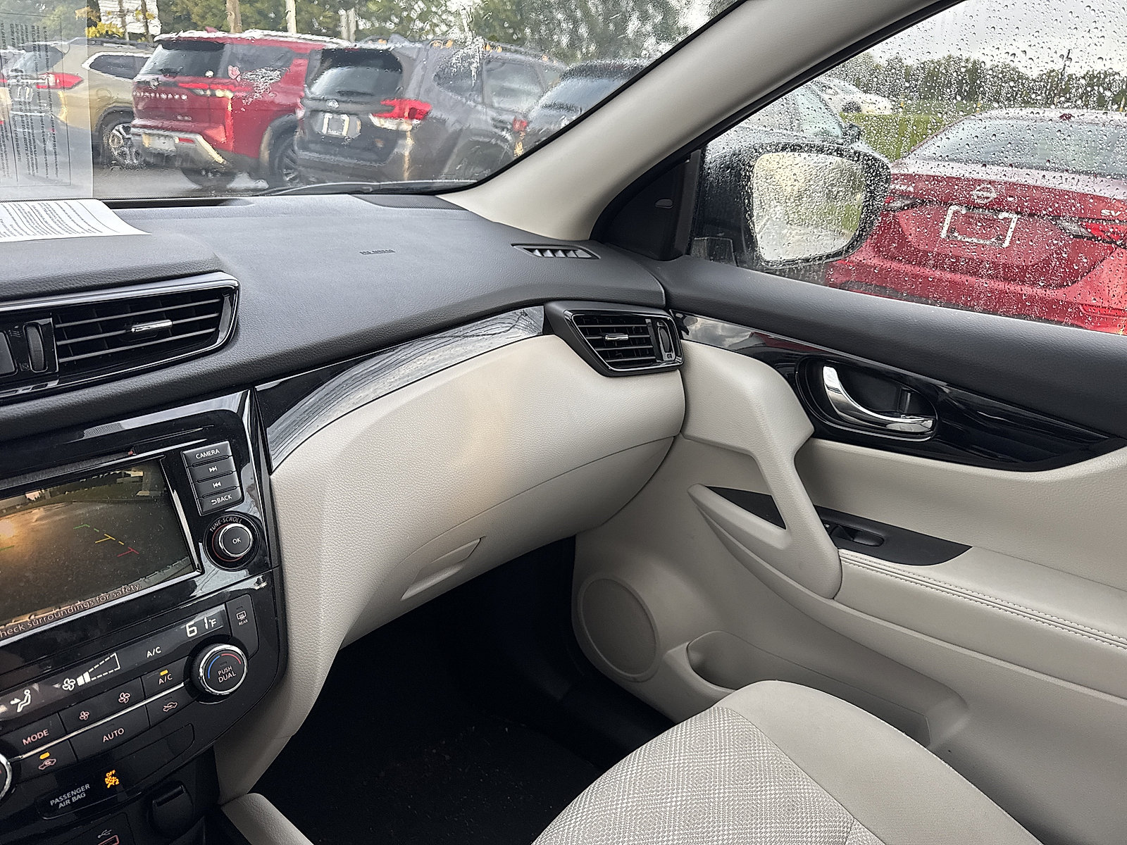 Used 2021 Nissan Rogue Sport SV AWD/4WD image 18
