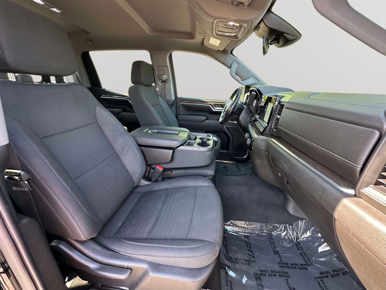 Used 2022 Chevrolet Silverado 1500 LT AWD/4WD image 28