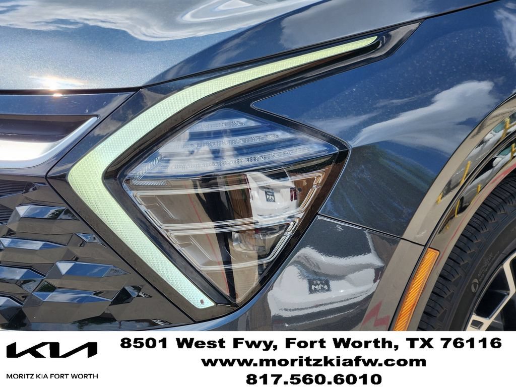 Certified 2025 Kia Sportage SX FWD image 7