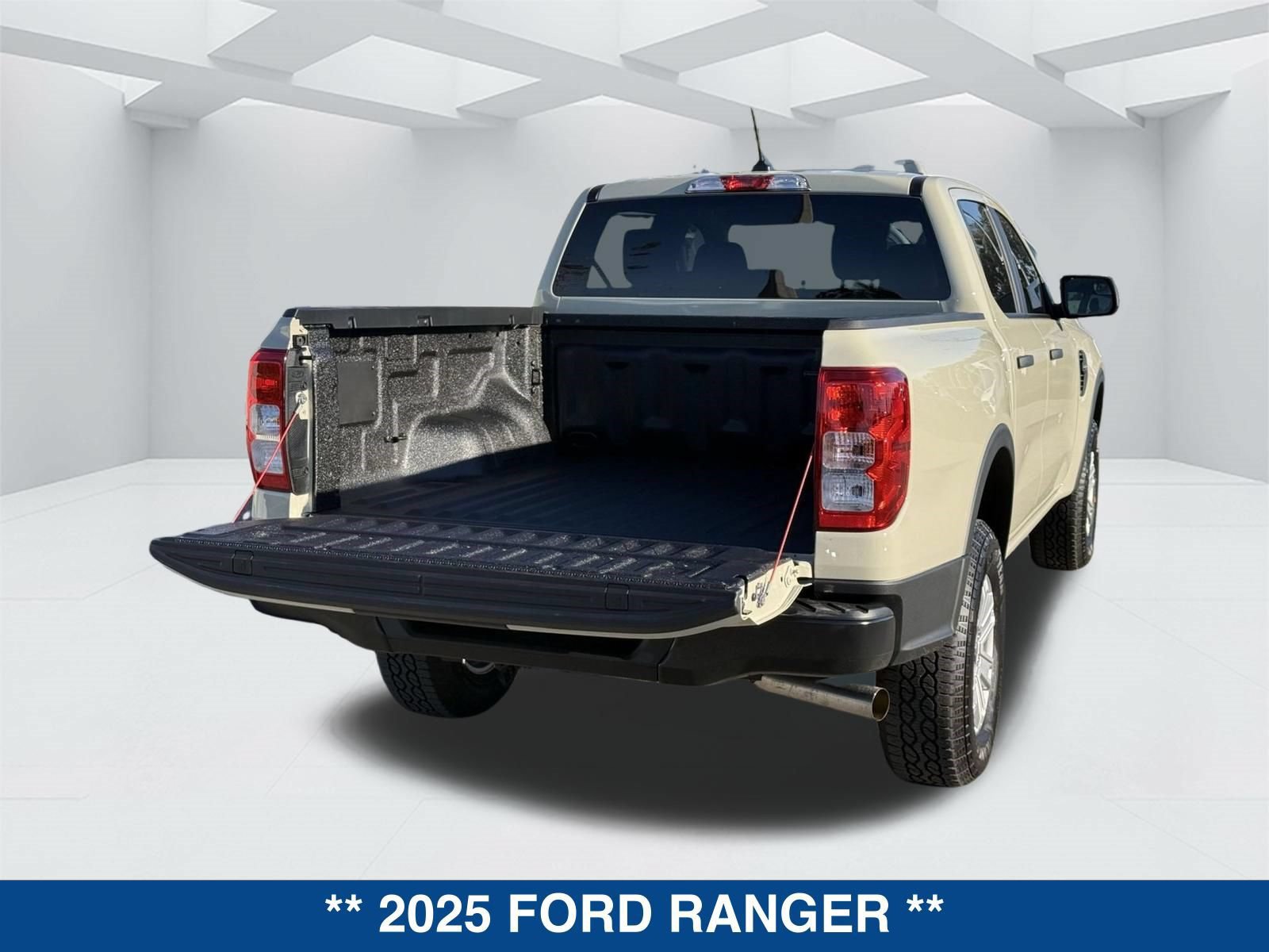 New 2025 Ford Ranger XL RWD image 15