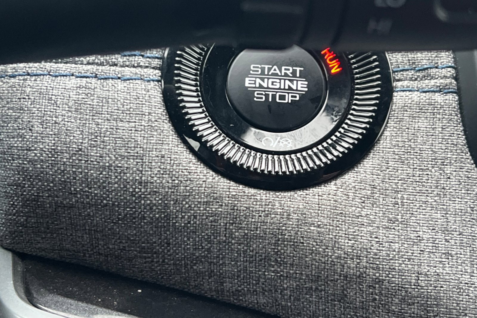 Used 2024 Jeep Compass Latitude image 24