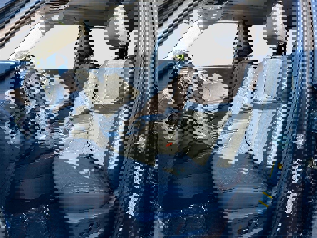 New 2025 Mitsubishi Outlander SE image 22