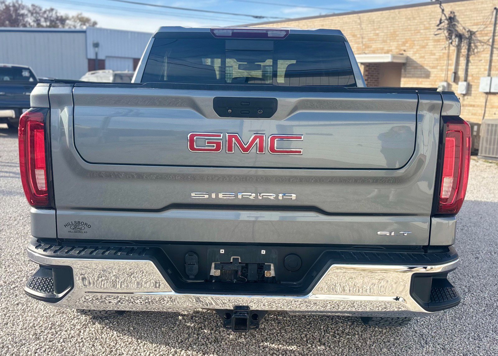 Used 2021 GMC Sierra 1500 SLT w/ SLT Premium Package image 3