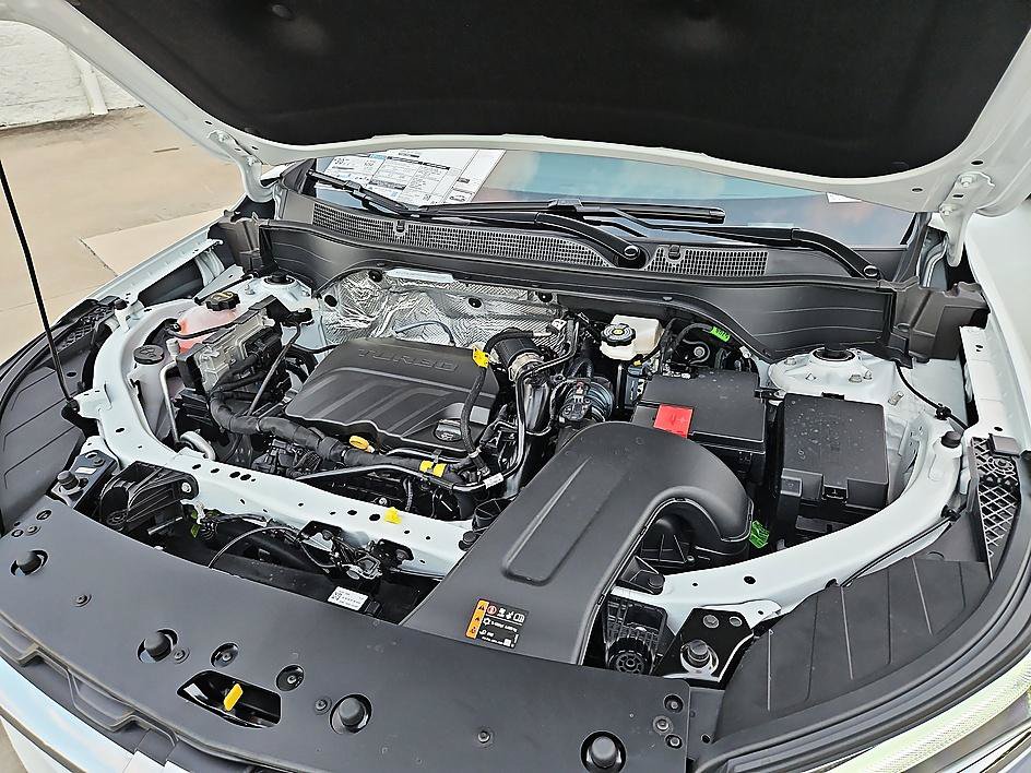 New 2026 Chevrolet Trax LT FWD image 22