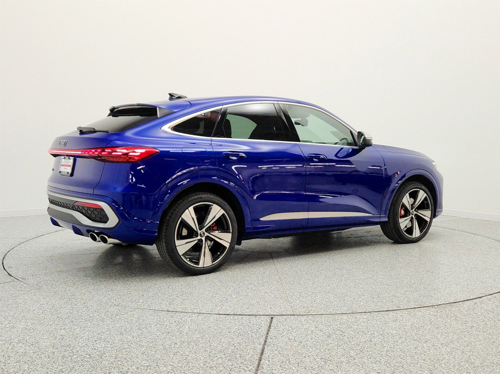 New 2026 Audi SQ5 Premium Plus AWD/4WD image 5