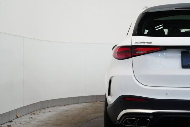 New 2025 Mercedes-Benz GLC 63 AMG S image 13