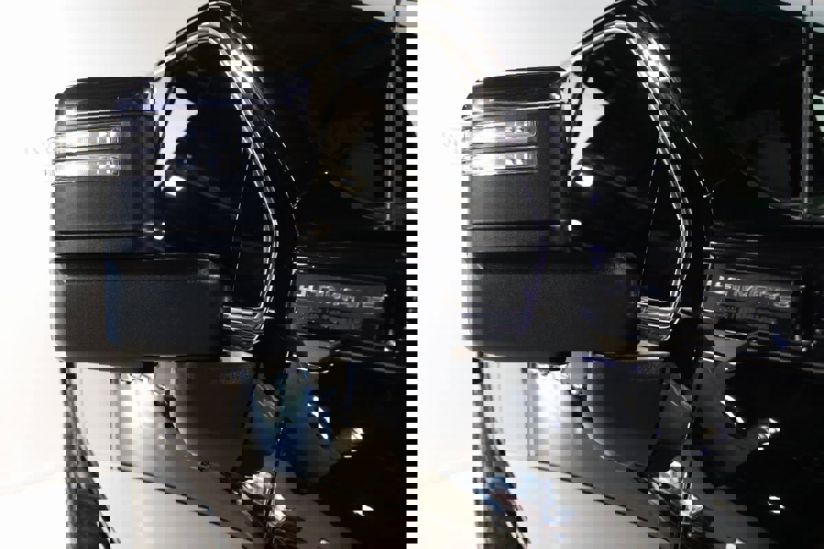 Used 2024 GMC Sierra 3500 Denali Ultimate image 94