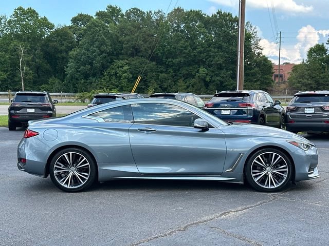 Used 2018 INFINITI Q60 3.0t Luxe w/ Sensory Package 3.0T Luxe RWD image 6